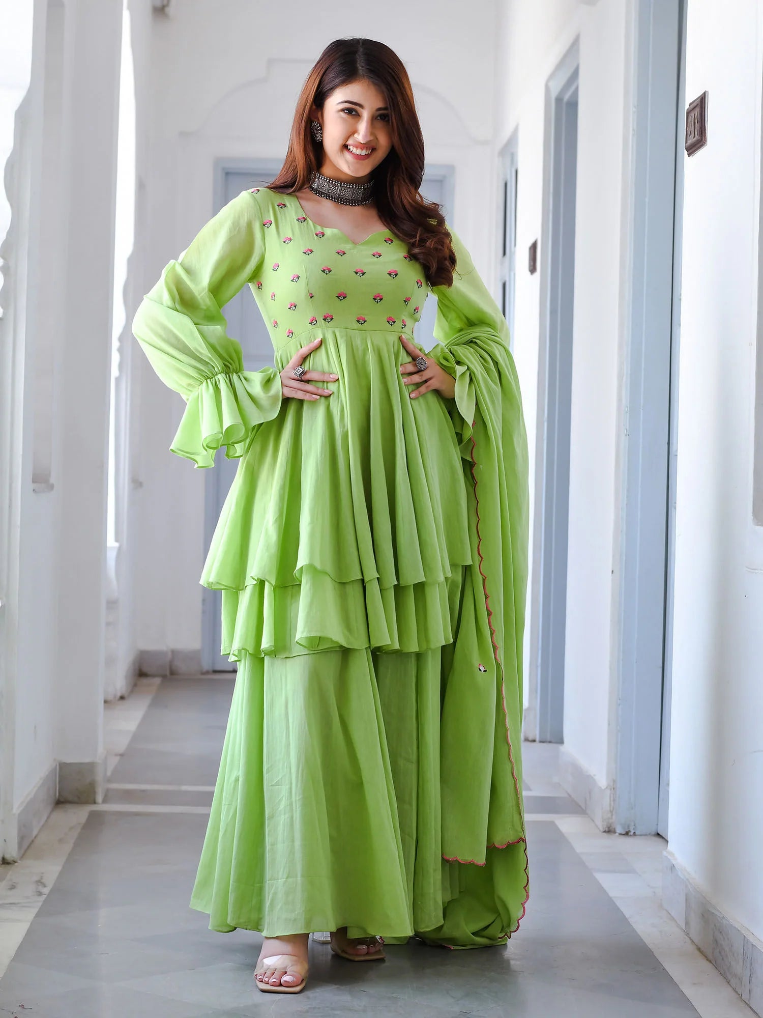 Boshon Falguni Suit Set