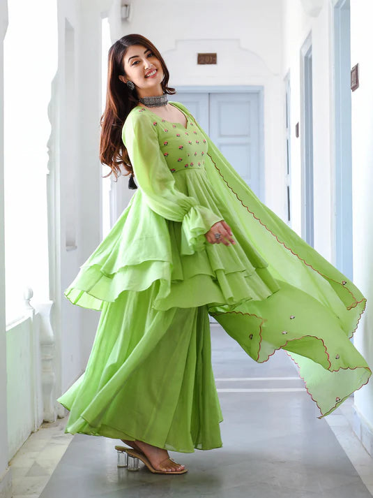 Boshon Falguni Suit Set
