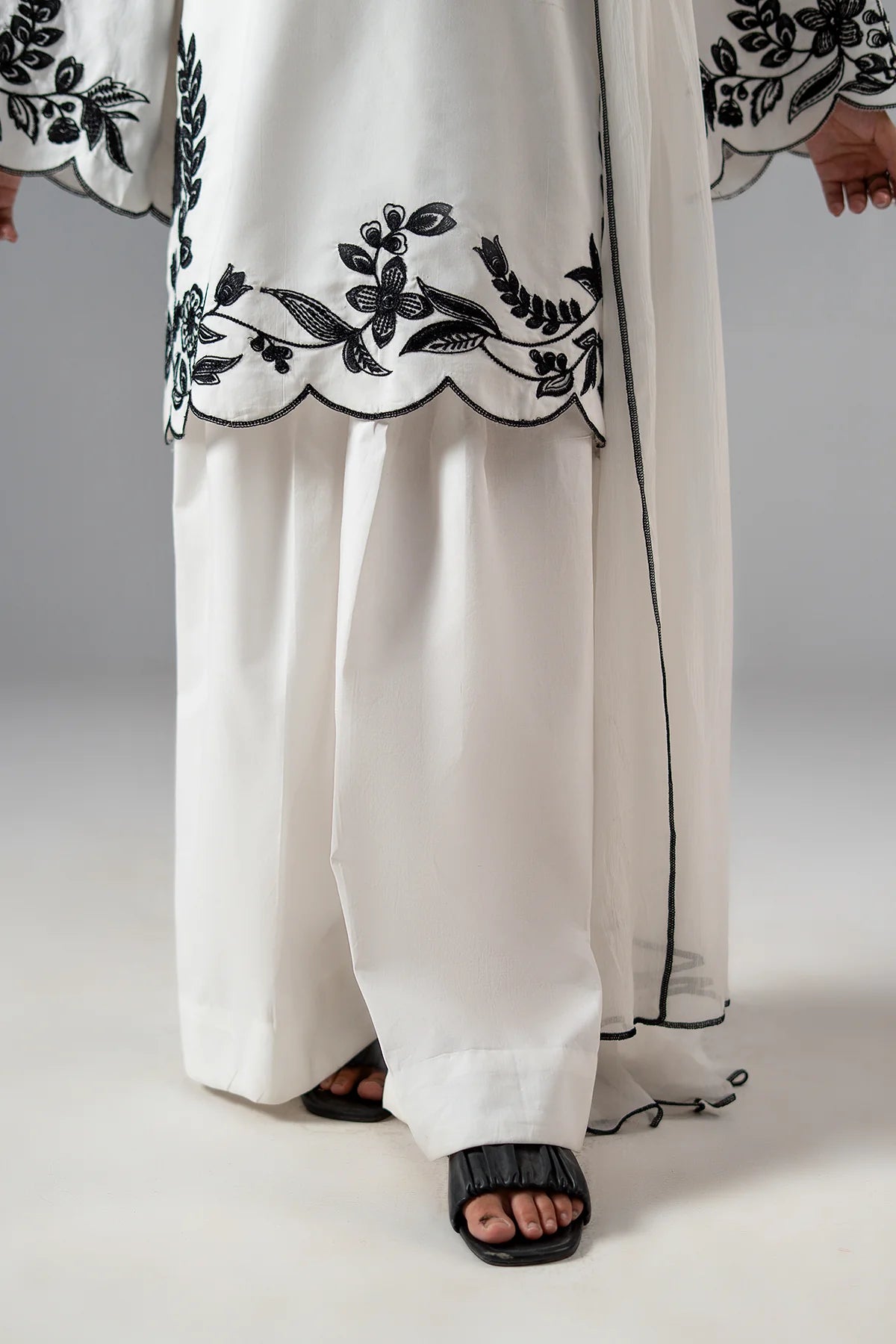 Boshon Premium 3-Piece Embroidered Cotton Dress – White