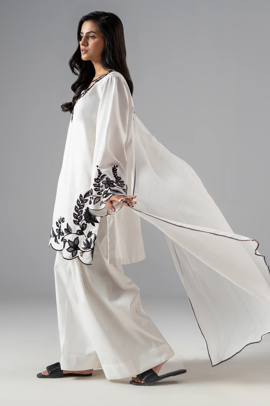 Boshon Premium 3-Piece Embroidered Cotton Dress – White