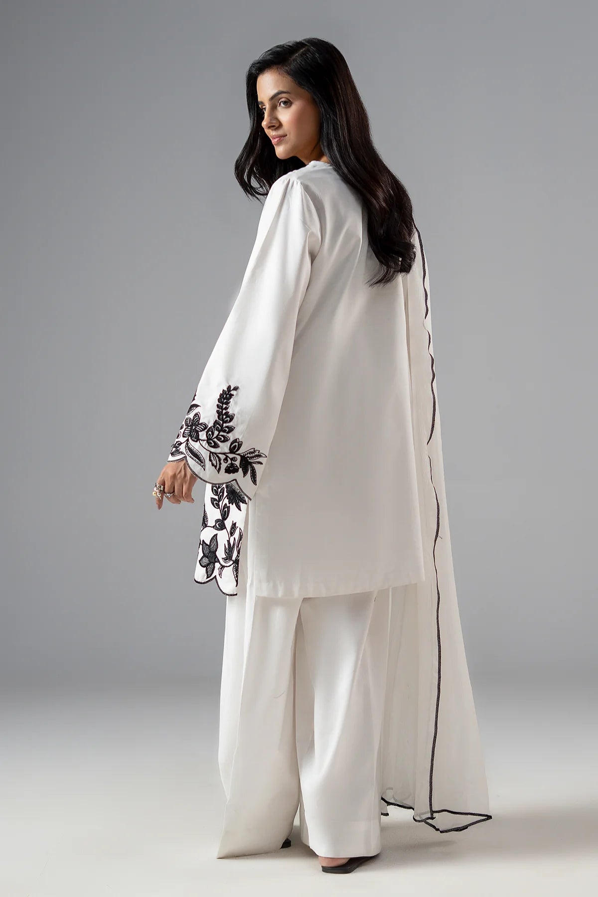 Boshon Premium 3-Piece Embroidered Cotton Dress – White