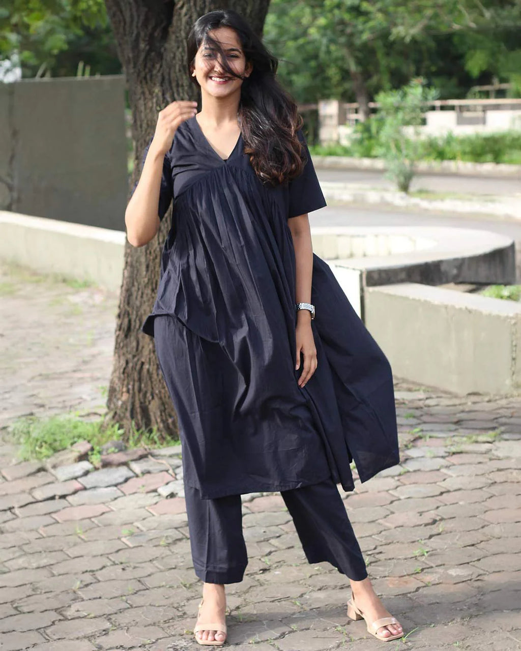 Cambric Cotton Alia Cut with Nyraa Cut Kurta Pant Set – 2-Piece