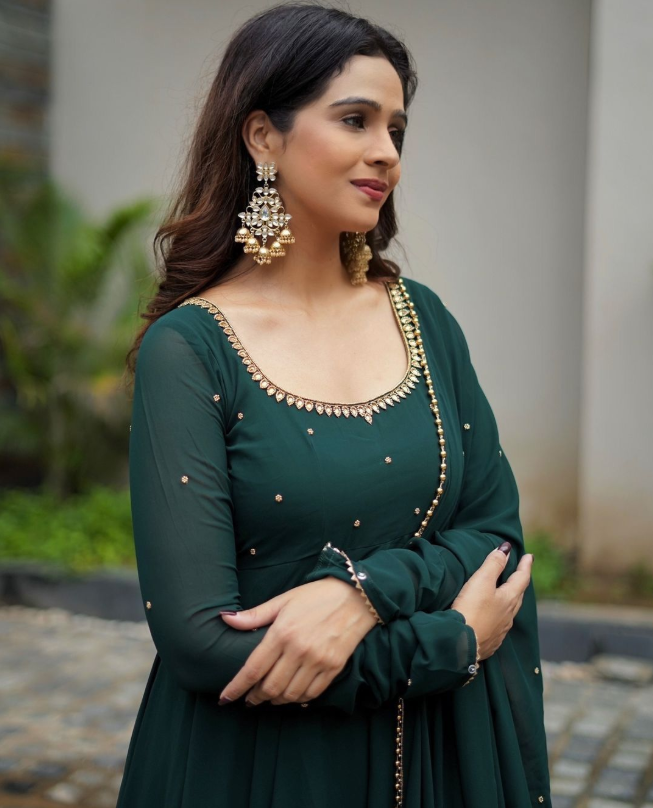 Boshon Georgette Embroidery Gown