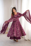Jamuni Adaah Classic Floral Printed Suit Set