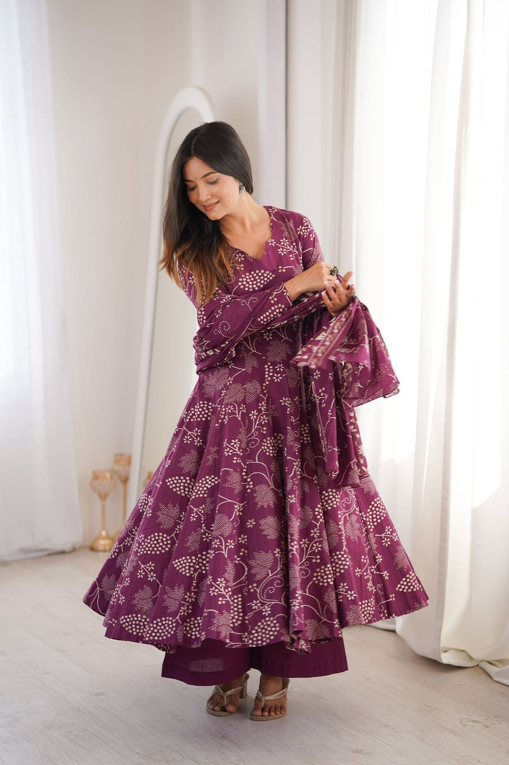 Jamuni Adaah Classic Floral Printed Suit Set
