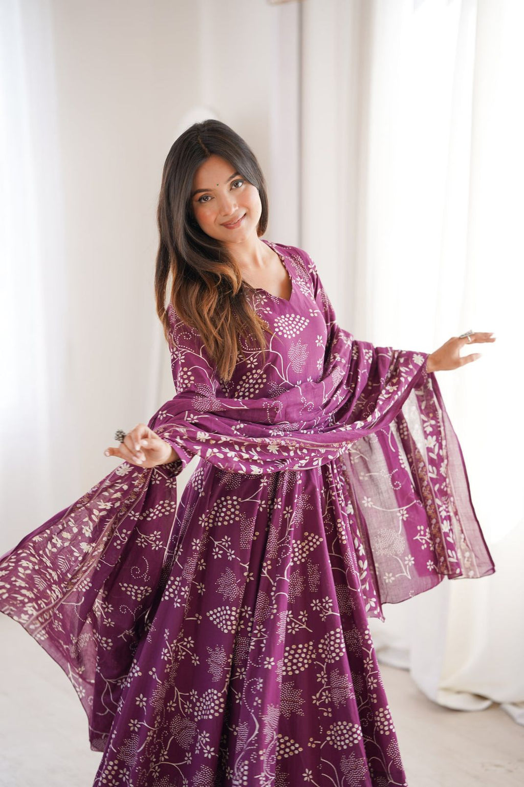 Jamuni Adaah Classic Floral Printed Suit Set