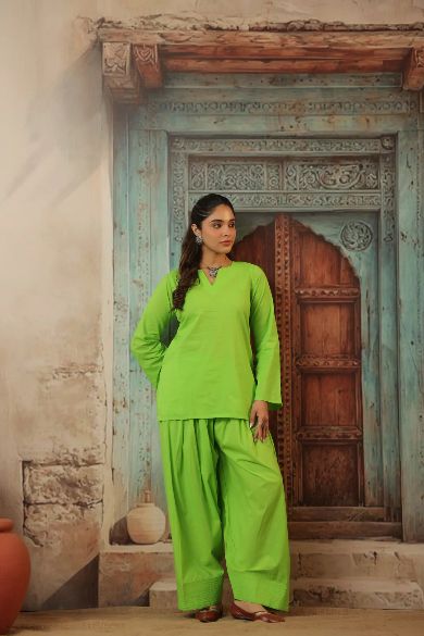 Green Stylish Cotton Kurta Set – 2-Piece