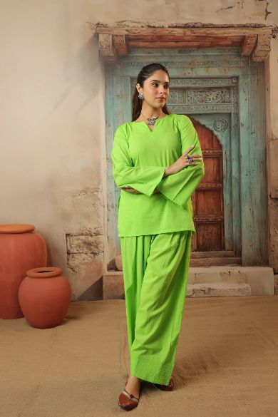 Green Stylish Cotton Kurta Set – 2-Piece