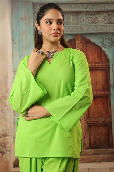 Green Stylish Cotton Kurta Set – 2-Piece